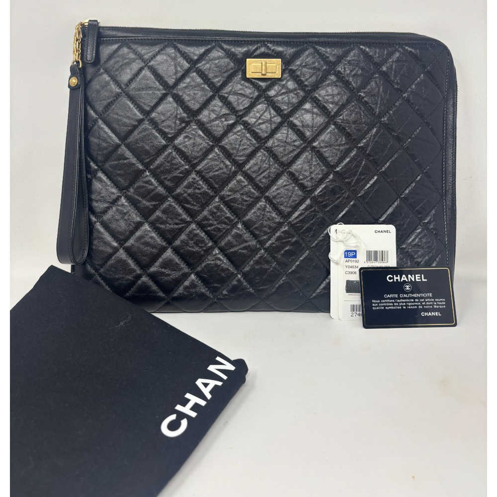 CHANEL 2.55 O-Tech Holder Large Case Clutch - Business Bag Black